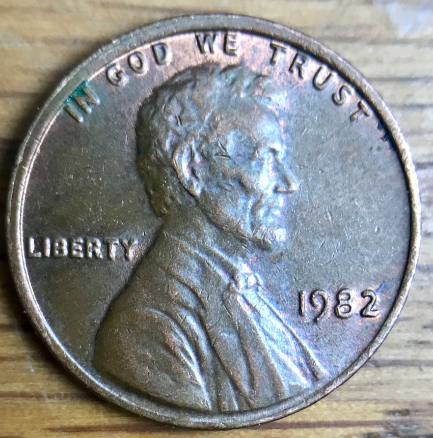 1982-Bronze-Penny-Lg-Or-Sm-Date?